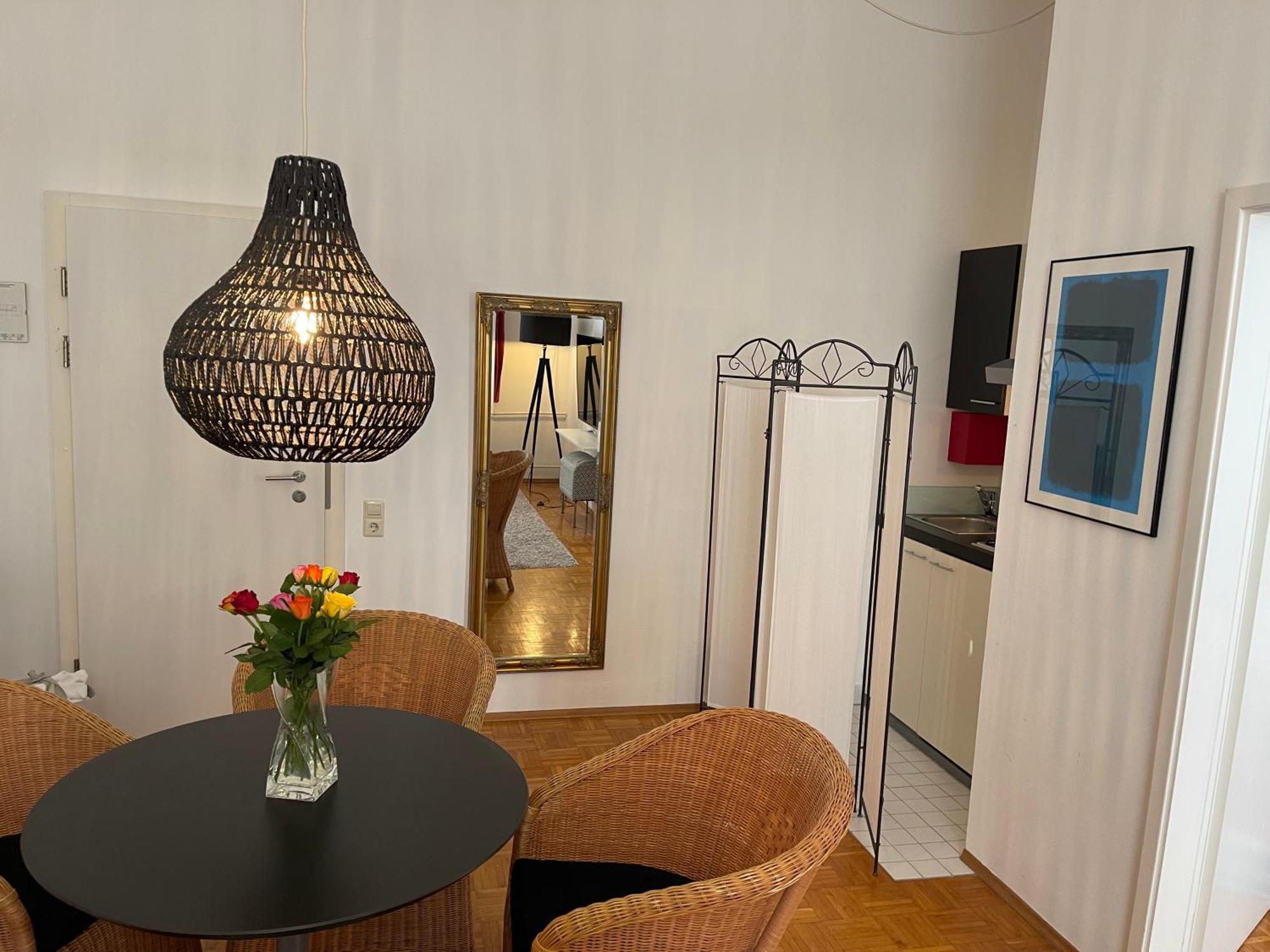 Whliving - Apartments & Studios In Konstanz Exterior foto